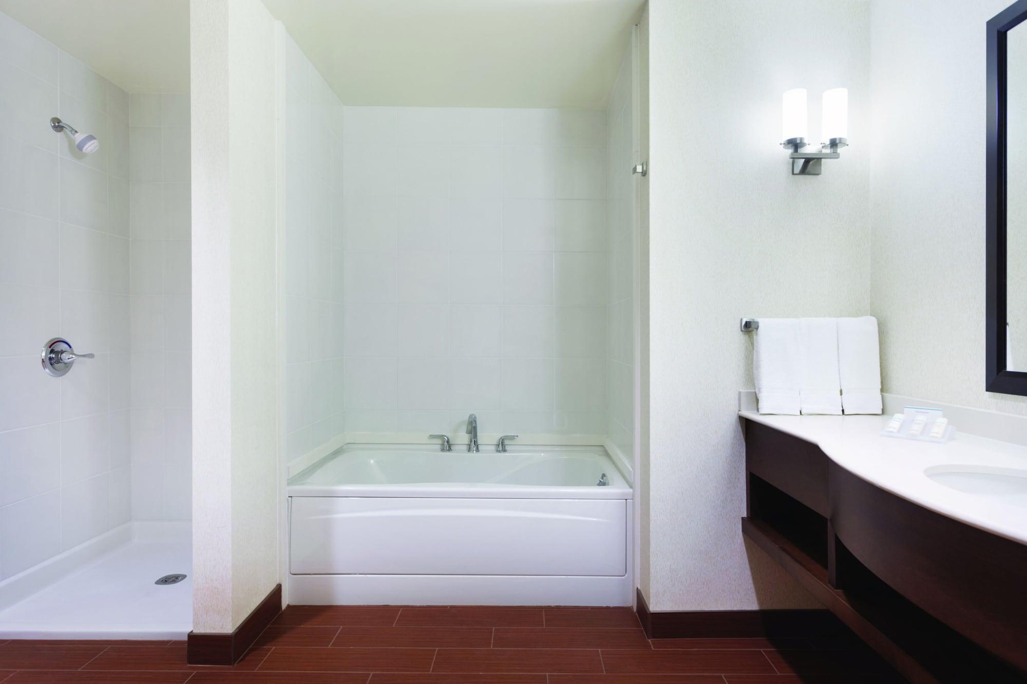 Hilton Garden Inn Rochester Downtown, Ny Extérieur photo